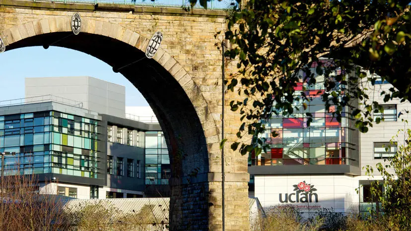 uclan visit campus