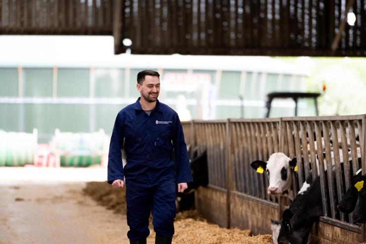 Thanks to the facilities available at Myerscough College and University Centre, Liam and fellow students have access to a working farm to help with real life experiences with agricultural livestock.