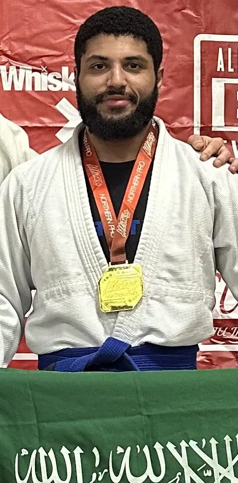 Talal Aldukhayyil post fight with his gold medal